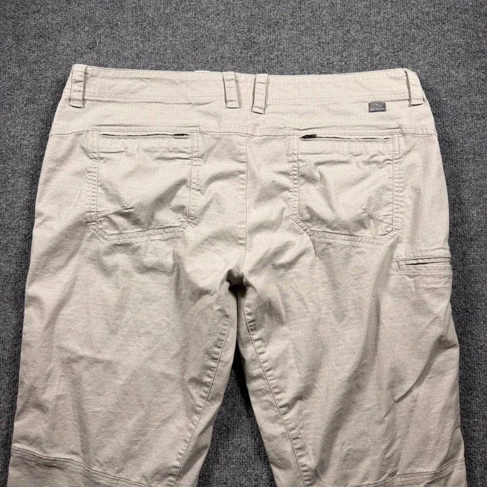L.L. Bean Ripstop Explorer Pants Mens 42x30 Khaki Stretch Cotton Blend Outdoor